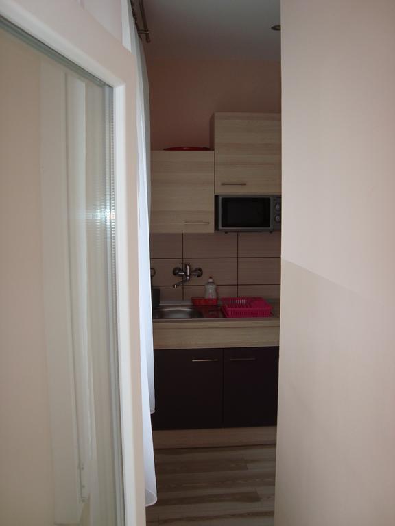 Apartment Barbara - Bojana شيبينيك الغرفة الصورة